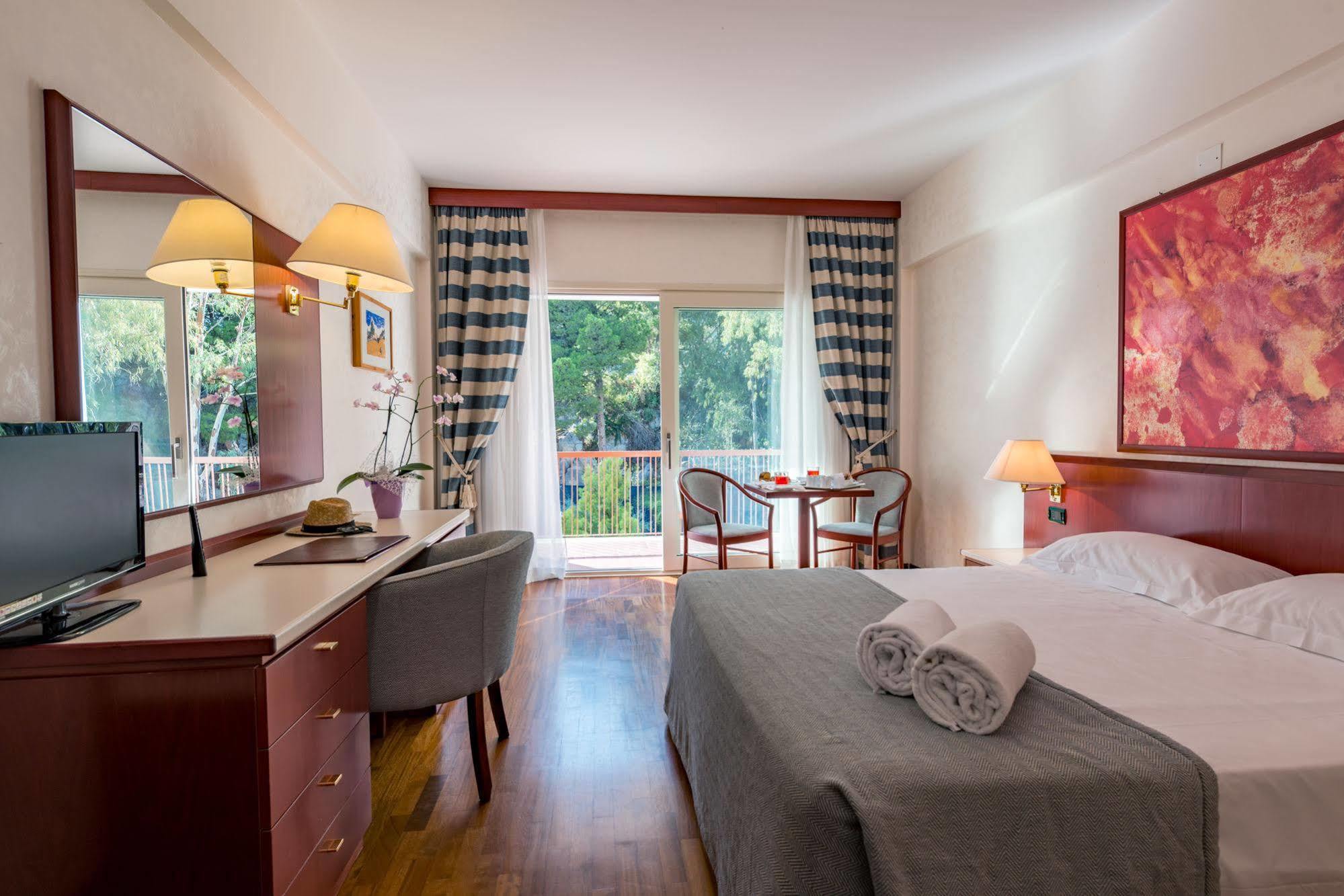 Splendid La Torre 4*