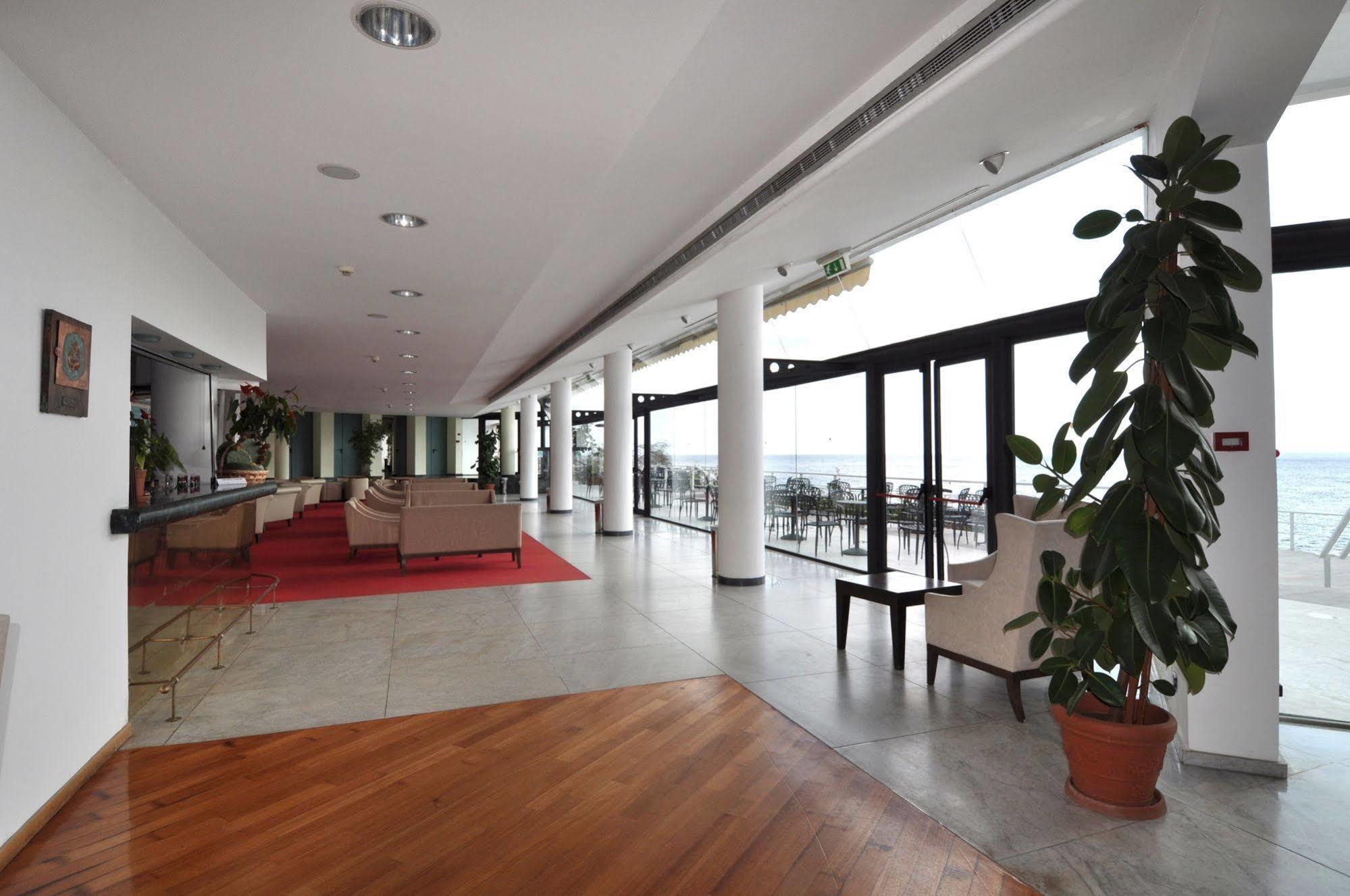 Splendid La Torre Mondello